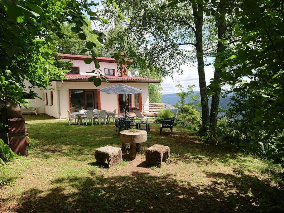 Maison D'Altitude Avec Vue Panoramique A Gérardmer Exteriör bild