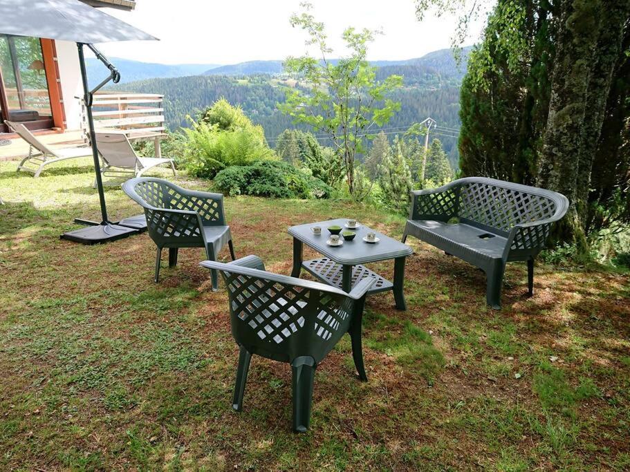 Maison D'Altitude Avec Vue Panoramique A Gérardmer Exteriör bild