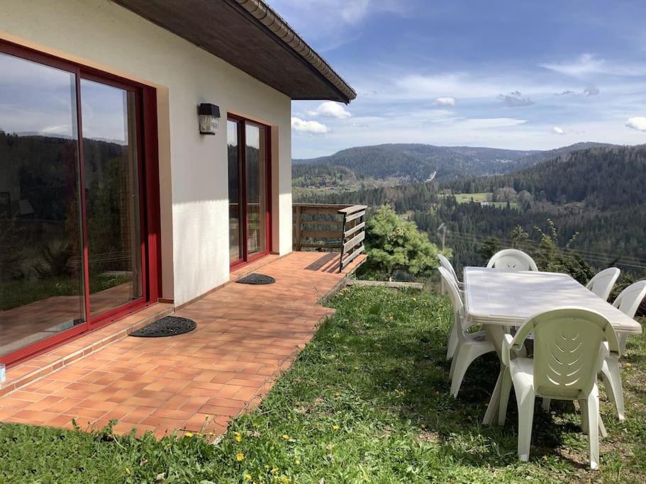 Maison D'Altitude Avec Vue Panoramique A Gérardmer Exteriör bild